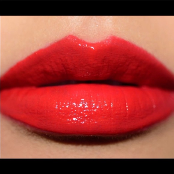 NARS (2) FREE WITH PURCHASE Velvet Lip Glide RED Lipstick ‘LE PALACE’ - Picture 2 of 8